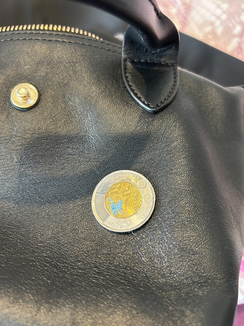 Coin - Picture 3 of 4